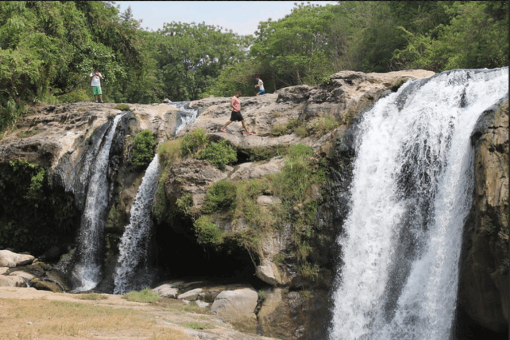 Cascada termal: en El Salvador